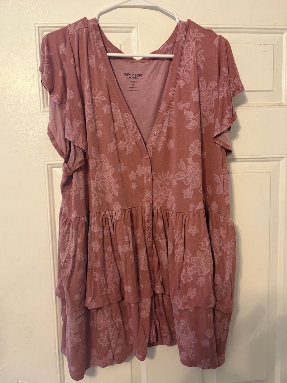 torrid Dusty Rose Floral Tiered Button-Front Tunic